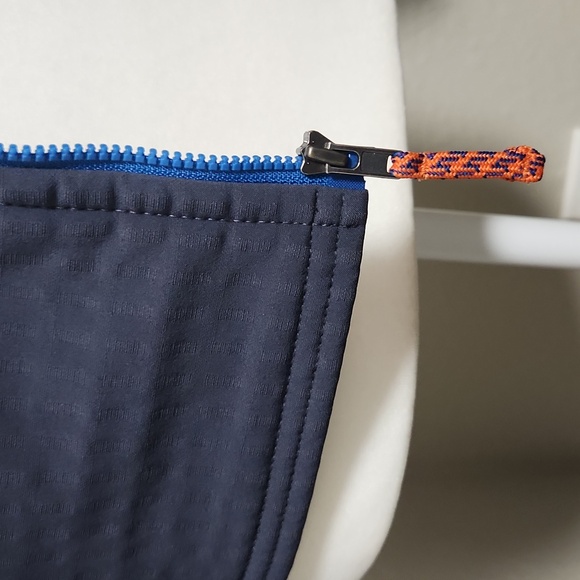 Patagonia Kids' R2 TechFace Hoody - Picture 4 of 9